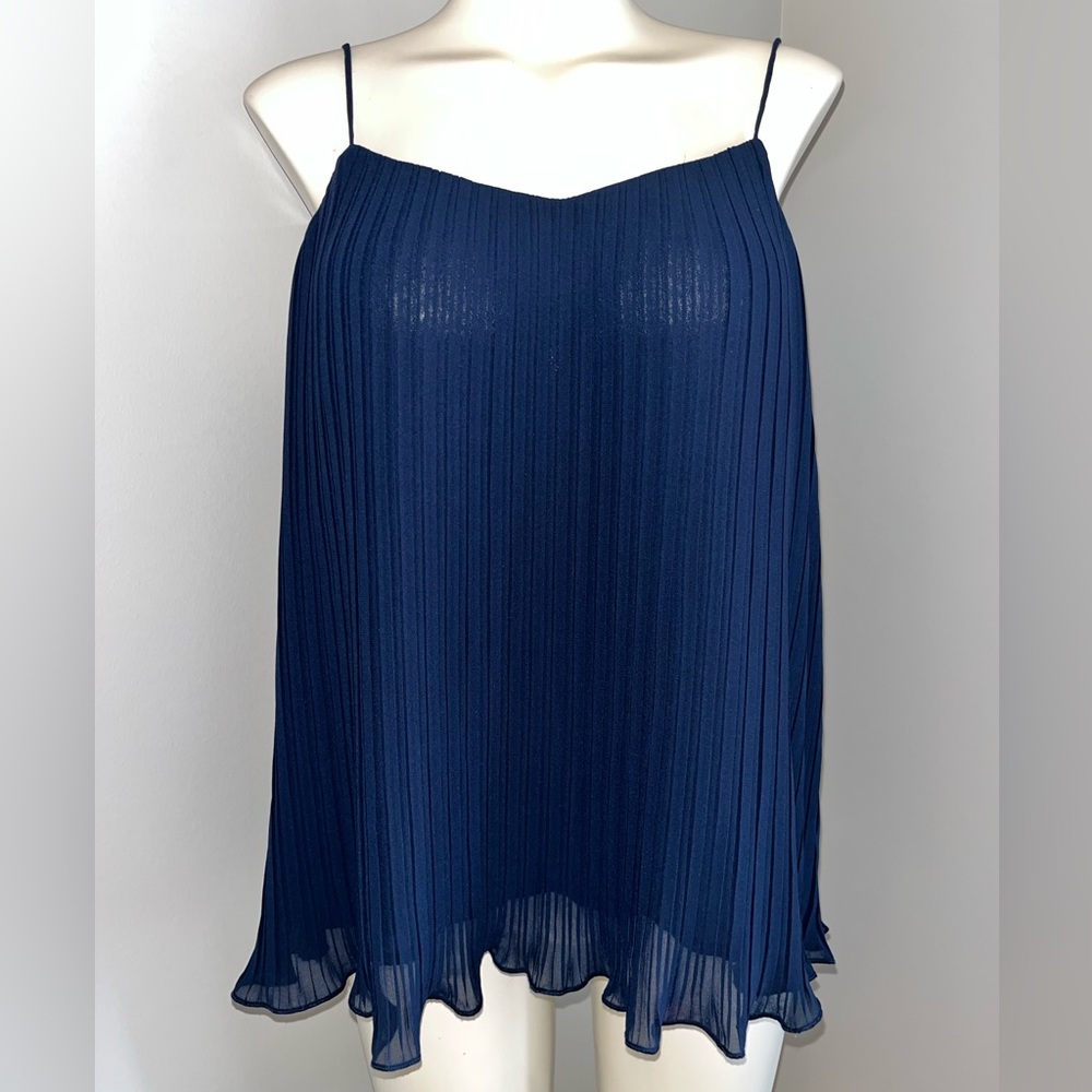 Twik Exclusive Simons Spaghetti Strap Top